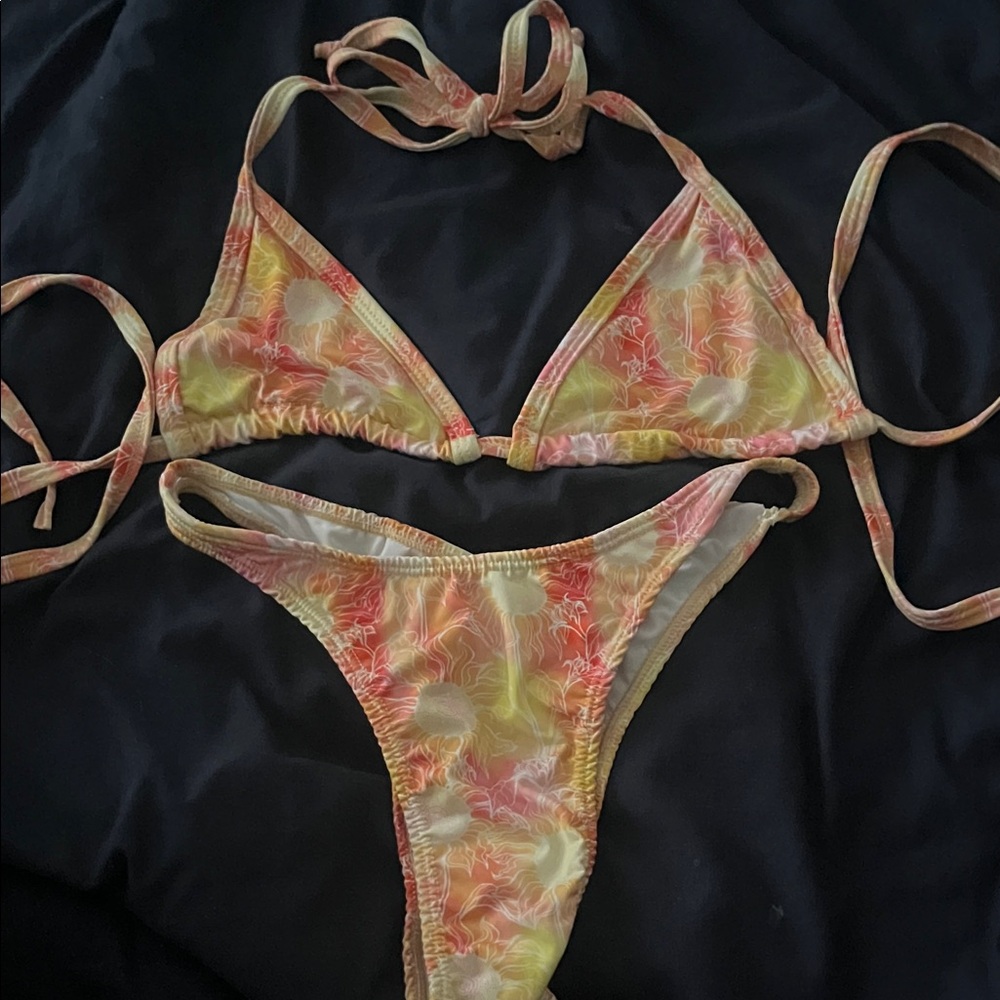 Freedom Rave Wear Sunflower Raver Bikini Set - Picture 2 of 3